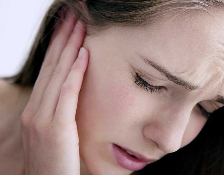 Vệ sinh tai giúp hỗ trợ quá trình điều trị nhanh chóng hơn, tránh biến chứng nguy hiểm