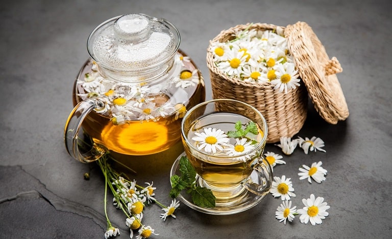 Nên uống trà hoa cúc mỗi ngày để tăng cường sức khỏe