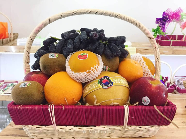 Giỏ quà trái cây - quà biếu tết ý nghĩa và dễ mua
