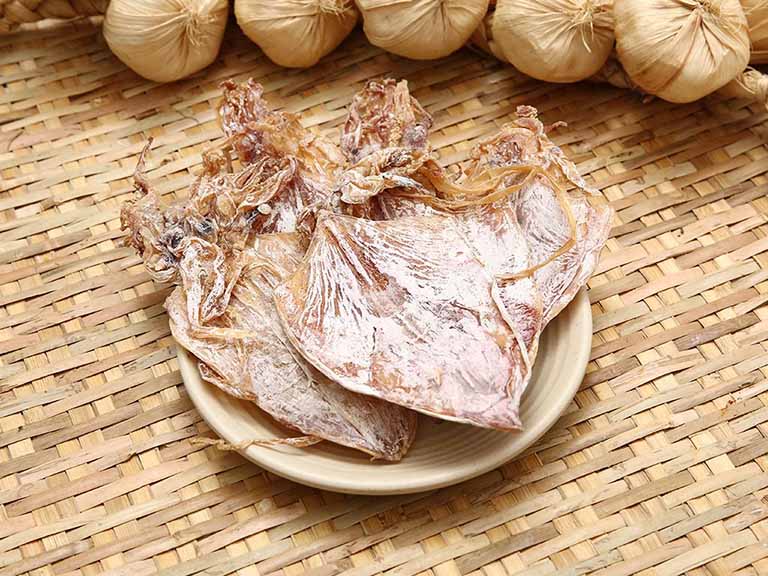 Mực khô Phú Quốc - quà tết đặc sản miền Nam ý nghĩa